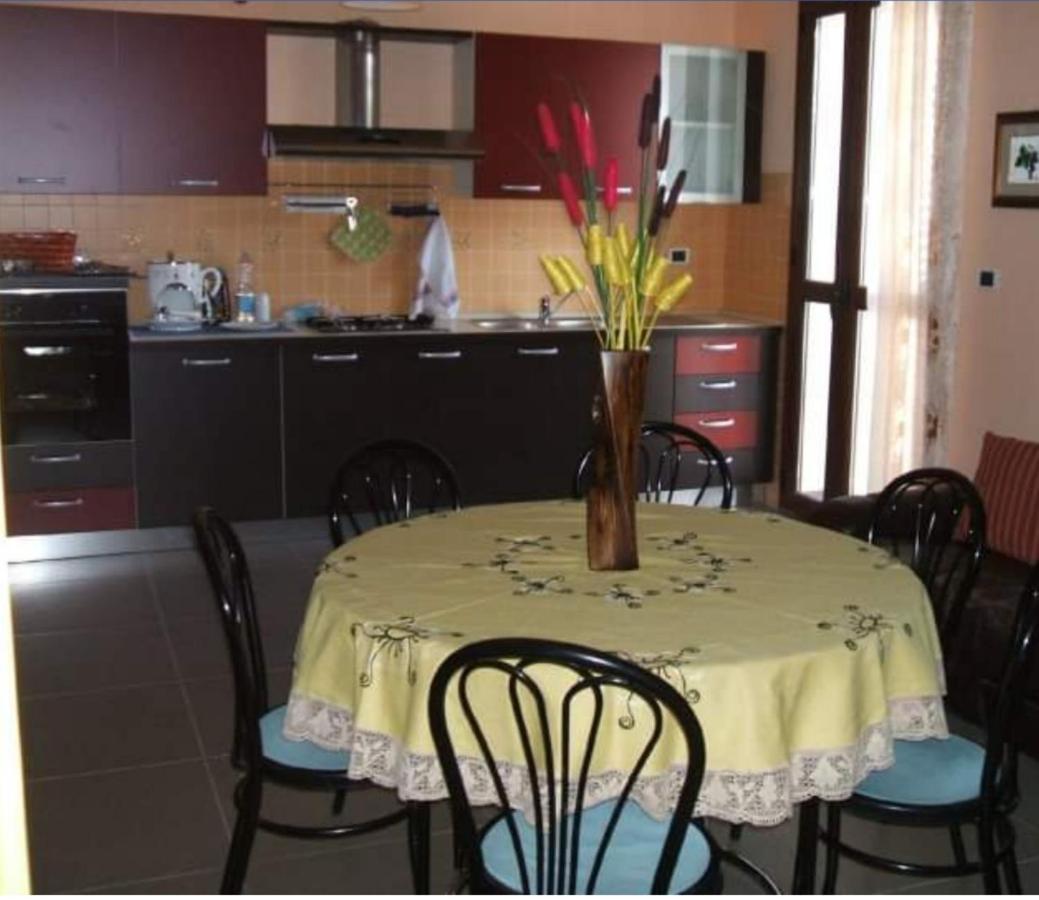 Affittacamere Su Padru Ittiri Exterior foto